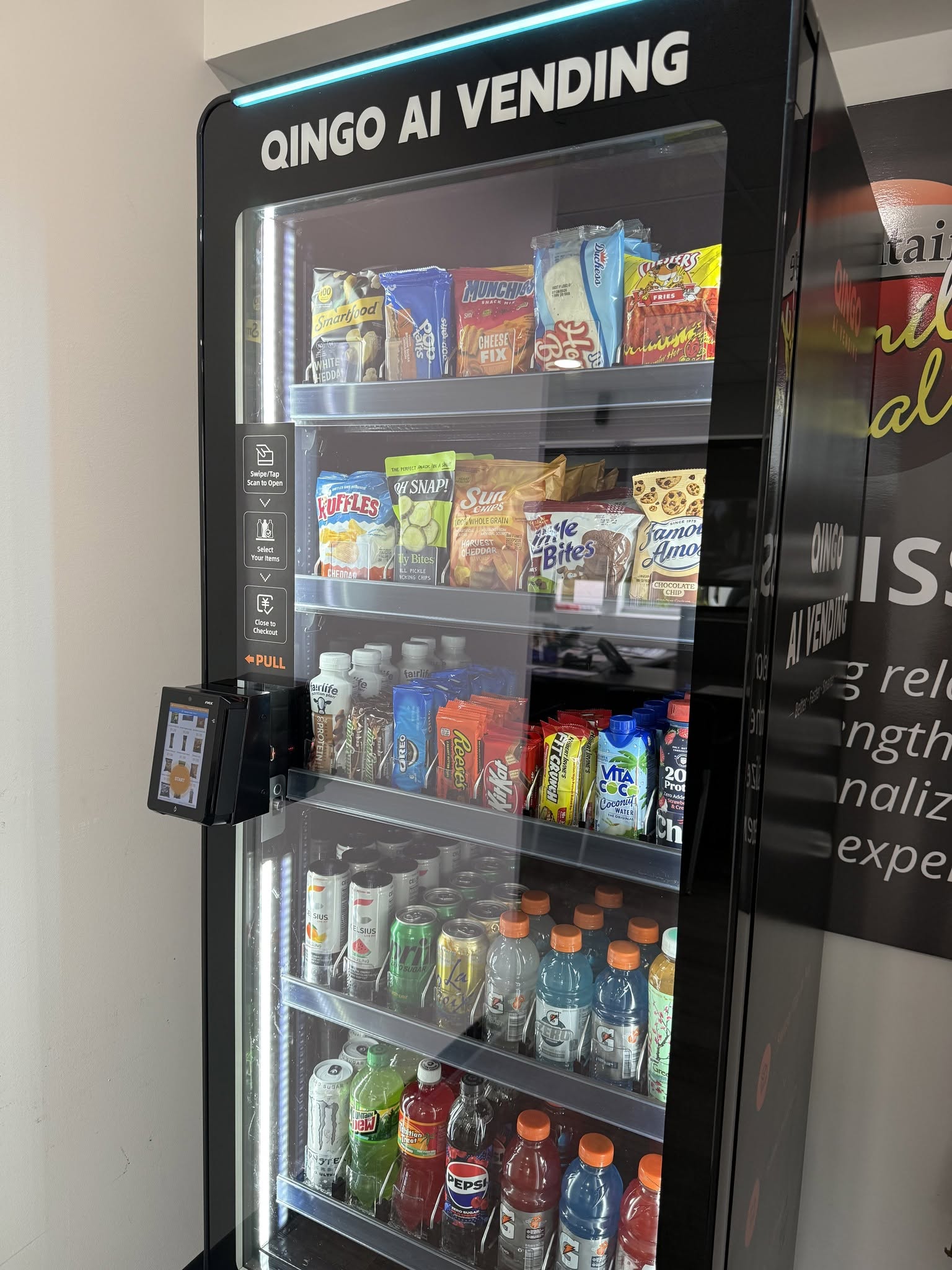 Smart cooler vending restocked on a route timed around Dallas traffic and shift changes